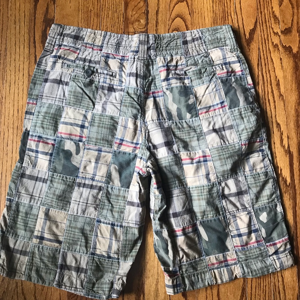 Urban Pipeline Patchwork Flat Front Short Sz 36 - image 2